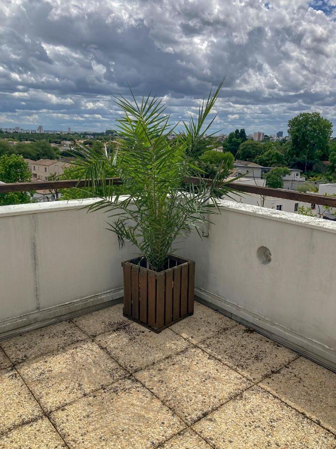 Proche Bordeaux Appartement 75 M2 Rooftop Bruges Buitenkant foto